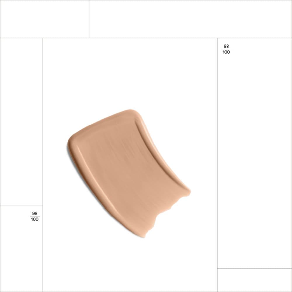 Korres Natural Radiance Foundation 01 Light